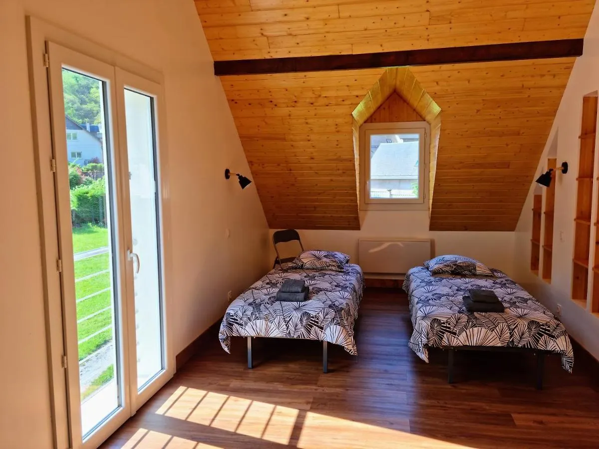 Grande Villa Avec Jardin Privatif - Bagneres De Luchon Juzet-de-Luchon 0*,  France